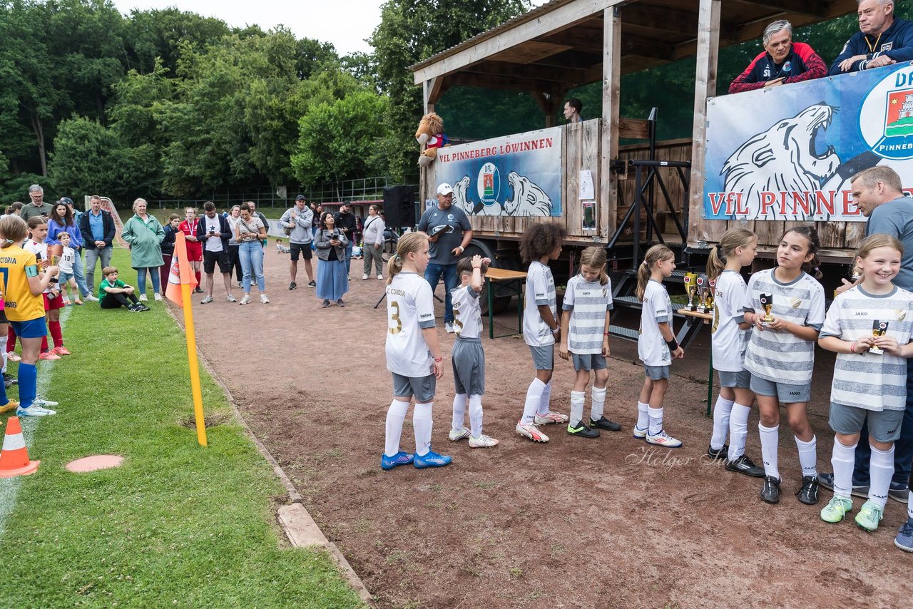 Bild 271 - Loewinnen Cup